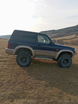 Predám Nissan patrol y61 - 9