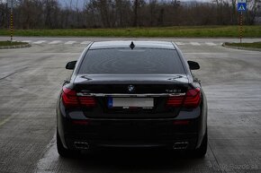 BMW 740d xDrive M-Sport - 9