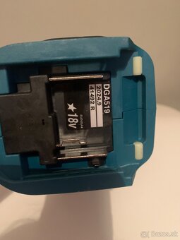 Makita aku uhlová bruska DGA 519 - 9