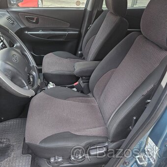 Hyundai Tucson 2.0CRDi  4x4  - nafta - 9