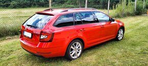 Škoda Octavia Combi 2.0 TDI Style Navi - 9