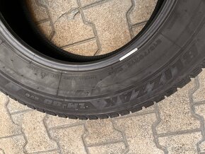 215/70R16 Bridgestone zimne - 9