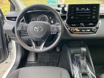 Toyota Corolla 1,8 Hybrid - 9