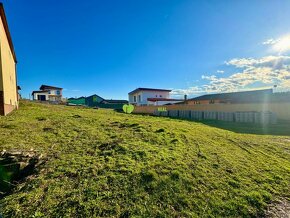 Na predaj slnečný stavebný pozemok v obci Bačkovík,KE-okolie - 9