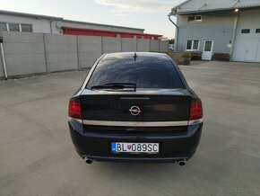 Opel Vectra GTS - 9