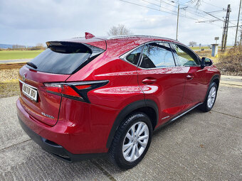 Lexus NX 300h - 9