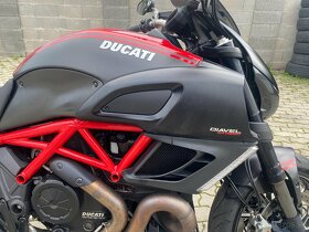 Ducati Diavel Carbon - 9