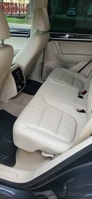 Volkswagen Touareg 3.0 TDI - 9