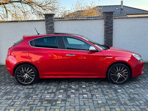 Alfa Romeo Giulietta 1.4 T Sportiva  120PS  TOP STAV - 9