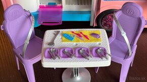 Barbie Karavan s príslušenstvom - 9