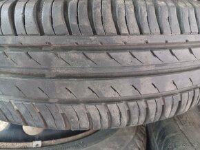 Predám komplet pneumatiky na plechových diskoch 155/65 R14 - 9