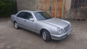 Predám mercedes e 230 benzin - 9