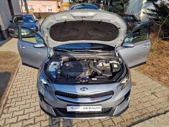 KIA X-Ceed 1.6 CRDi SCR Silver 116k M6 (diesel) 1.majiteľ - 9