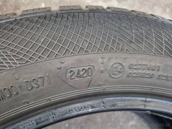 225/55 r17 zimné 4 ks CONTINENTAL dezén 8,7 -8,1 mm - 9