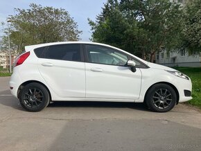 Ford Fiesta 1.6 TDCi Hatchback 70kw Manuál - 9