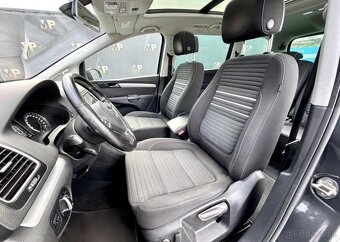 Volkswagen Sharan 2.0 TDi Highline, REZERVACE automat - 9