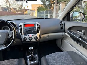 Kia Cee’d 1,4 EX benzin 77Kw - 9