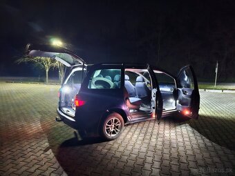 Volkswagen Sharan 1.9 TDI 81kW - 7 miestne/ťažné - 9