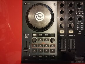 Native traktor dj s4 konzola midi - 9