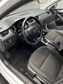 Škoda Octavia Combi 2.0TDI Drive Dsg 4x4 - 9