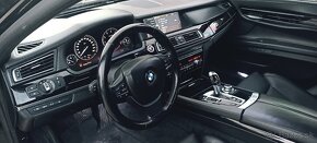 BMW 760i V12 - 9