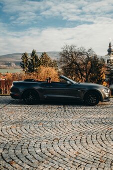 PRENÁJOM Ford Mustang cabrio - 9