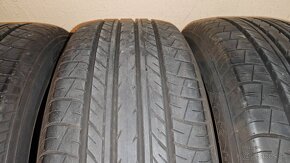 YOKOHAMA BluEarth 225/55 R18 - 9