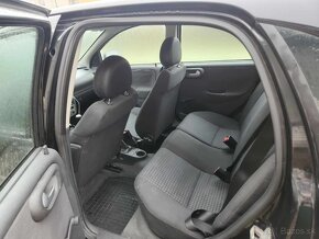 Opel Corsa 1.3cdti 2004 - 9