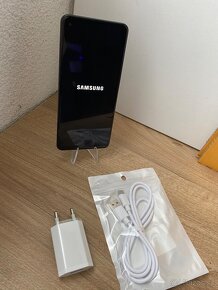 Samsung Galaxy A7 64GB - 9