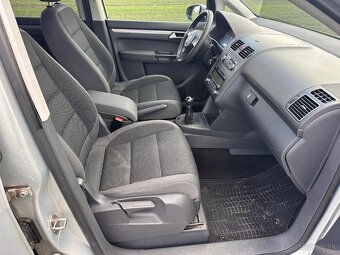 Volkswagen Touran 1.6 TDI 77kw 7 miestny - 9