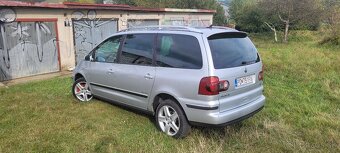 VW SHARAN 1.9tdi 7miestne 2009 limitovaná edicia - 9