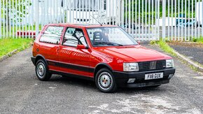 Fiat uno Turbo - 9