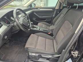 VW Passat Variant 1,6 TDi 88 kW DSG Comfortline - 9