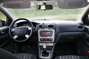 Ford Focus 1,6i benzín 74KW/101PS - 9