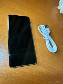 SAMSUNG GALAXY S10 8/128GB - 9