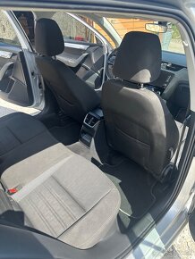 Škoda octavia combi 1.6 TDI - 9