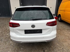 Volkswagen Passat B8 rline 4motion Webasto Masáž Dynaudio - 9