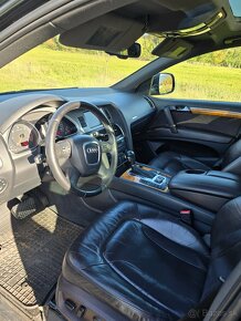 Audi Q7 4.2TDI Panorama Bose r20" - 9