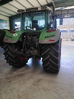 Fendt 722 SCR s čelním nakladačem STOLL FZ 46-26.1 s 3700 h - 9