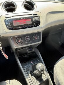 Seat Ibiza 6j 1.4 16v benzin 2010 - 9