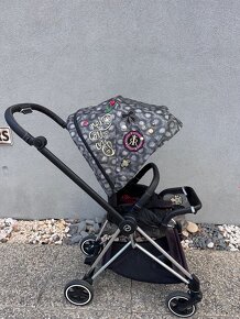 Cybex MIOS Rebellious - 9