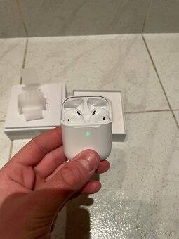 Apple AirPods 2 gen - 9