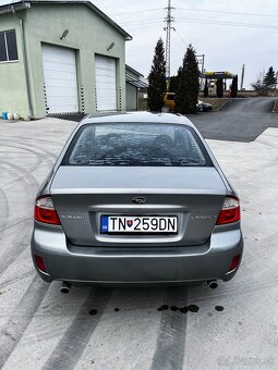 Subaru Legacy R 2007 AWD 121kw 5MT - 9