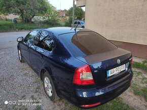 Octavia 1.6 Tdi sedan - 9