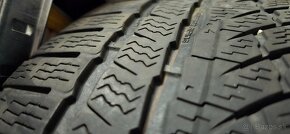 Zimné pneumatiky Nokian 235/40 R19 - 9