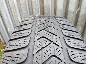 Zimná sada VW - 5x112 r16 + Pirelli 215/60 r16 - 9