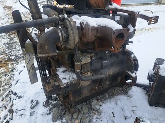 PREDAM MOTOR TRAKTOR ZETOR,AJ PO CASTIACH NA DIELY - 9