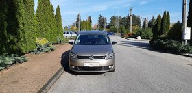 Volkswagen Touran 2.0 TDI Highline DSG - 9