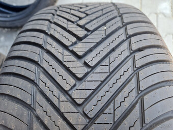 235/40 r19 pneumatiky celorocne zimne 235 40 19 235/40/19 - 9