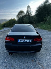 BMW 320i e92 coupe - 9